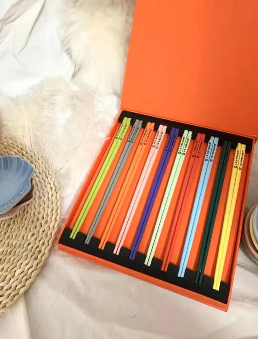 French LE CREUSET Rainbow Ceramic Chopsticks Healthy Dining Set Gift Box Colorful Tableware Home Kitchen Dining Accessories